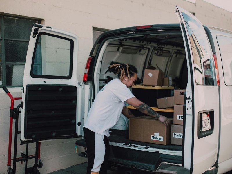 Smart Move movers at work in Portsmouth